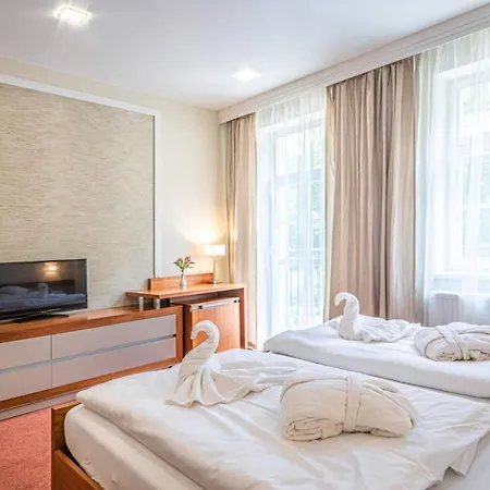 Hotel Reza-3